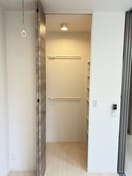 写真は102号室です（参考） エスポワール栗田