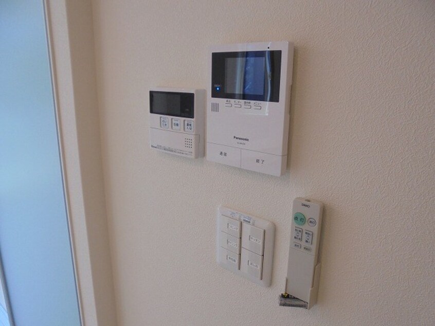 写真は101号室です。（参考） 和