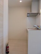 写真は101号室です。（参考） 和