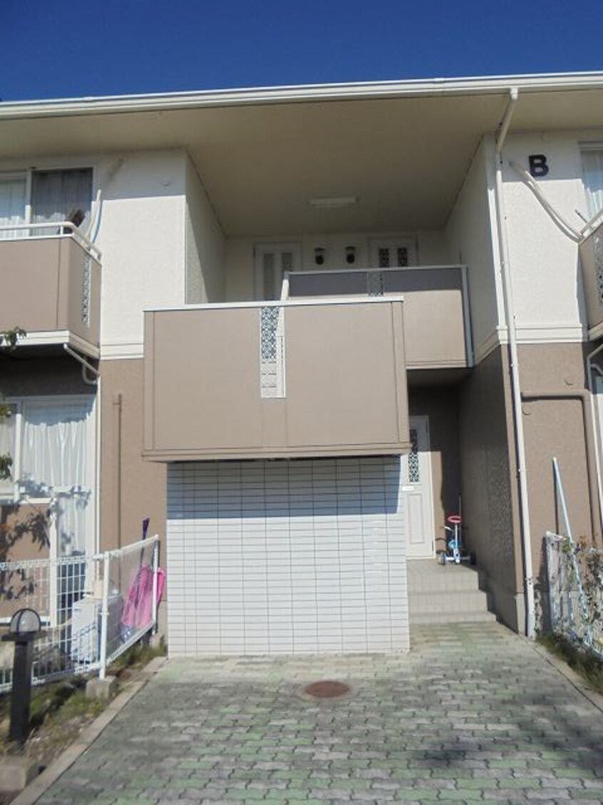  プラムタウン・かつたＢ