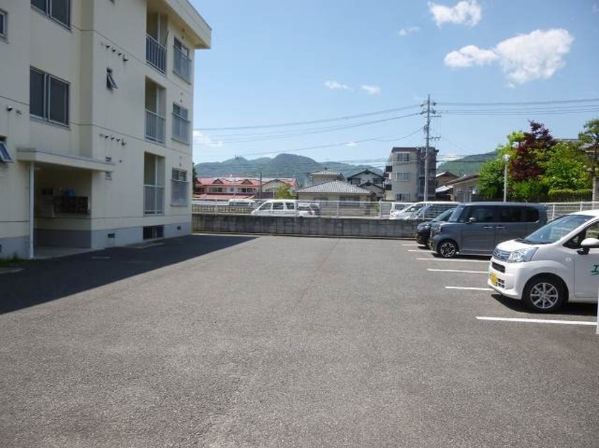  ブランサンク三輪