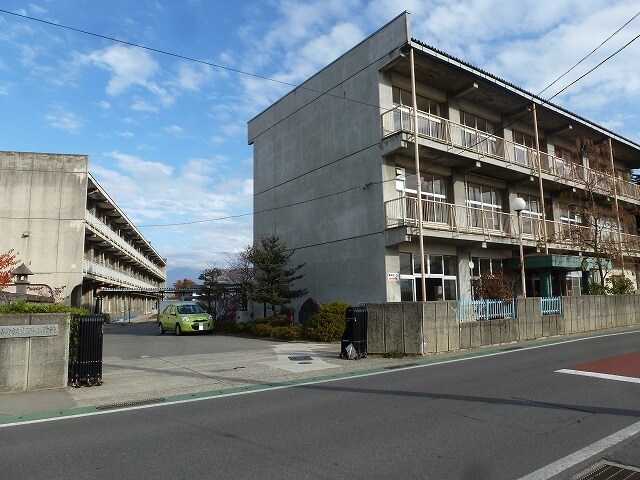 長野市立朝陽小学校(小学校)まで1904m フレグランスあさひＮ