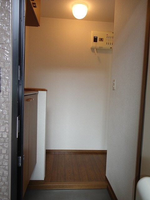  ロイヤル・ウイングB