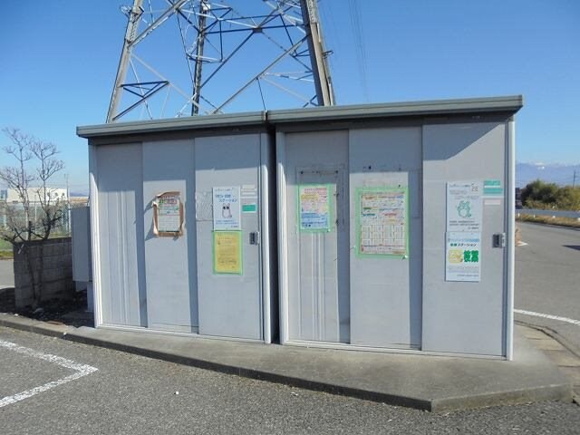  ロイヤル・ウイングB