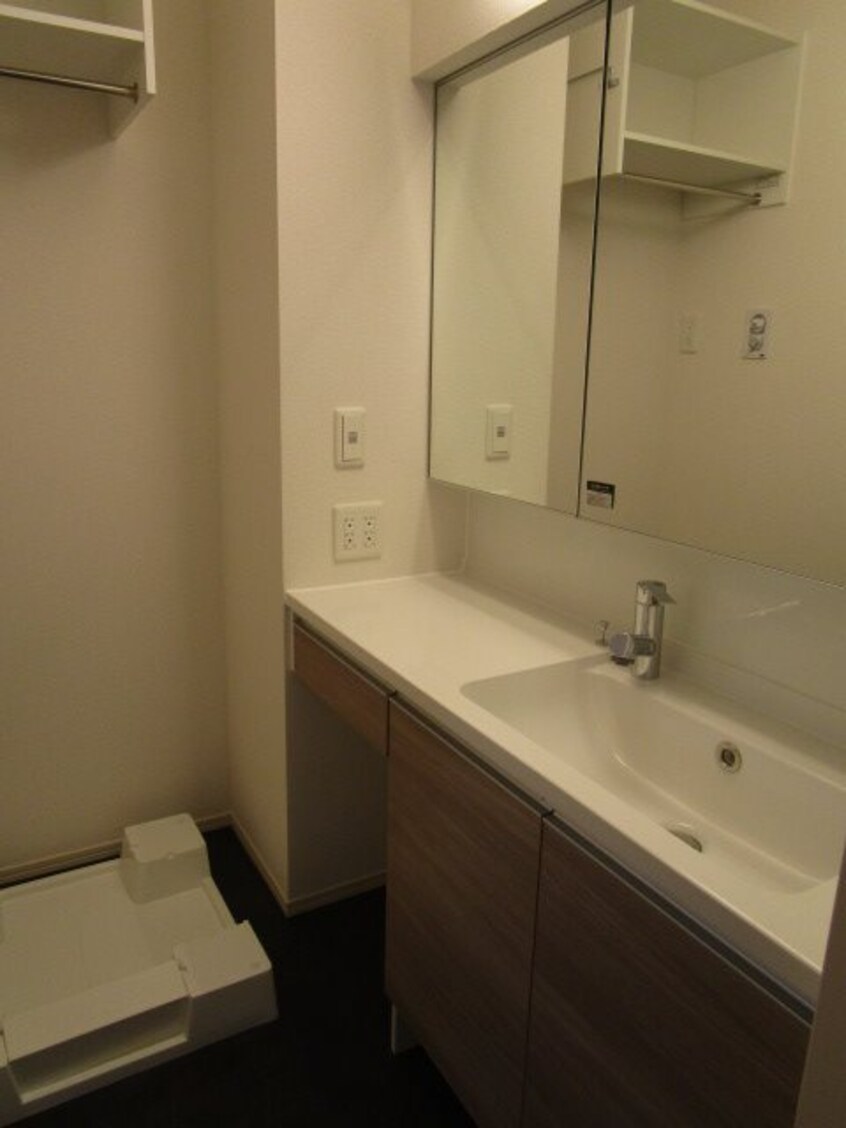  ライフコア吉田小町