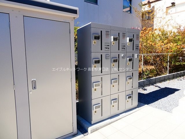  ライフコア吉田小町