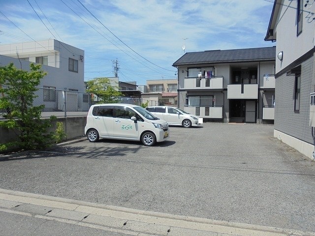 写真は別号室 ラ・テールＣ　Ｂ棟