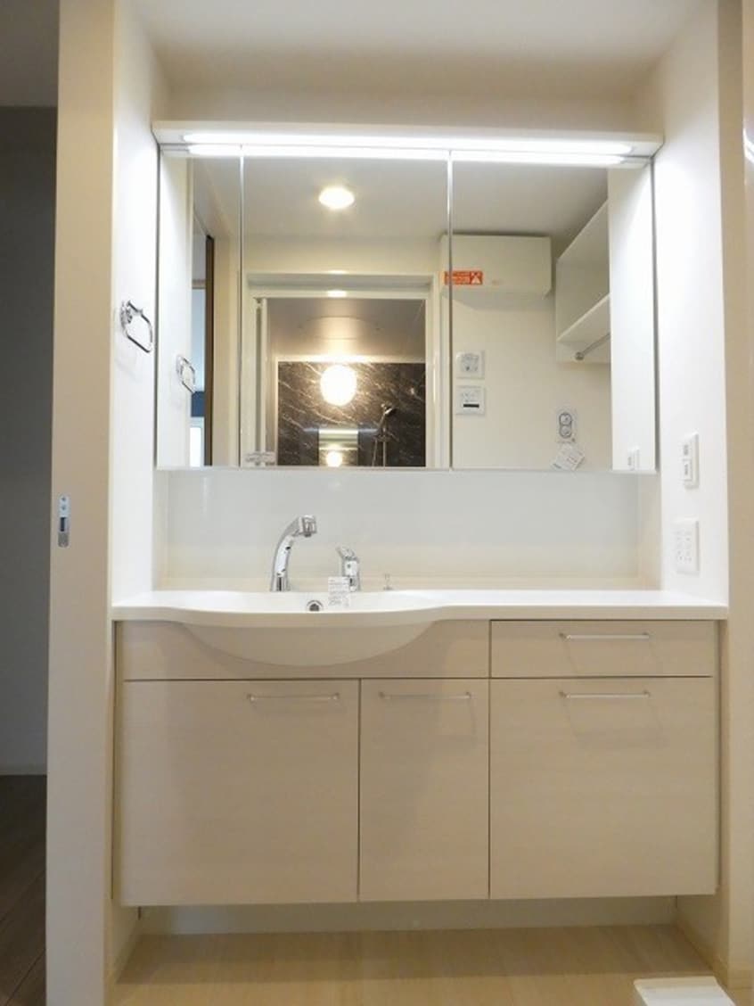  エイト　クラウド