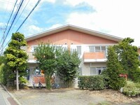 カーサ三登　西館