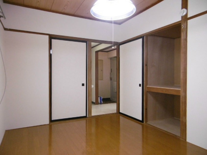 参考（写真は別部屋のもの） フラット三輪A棟