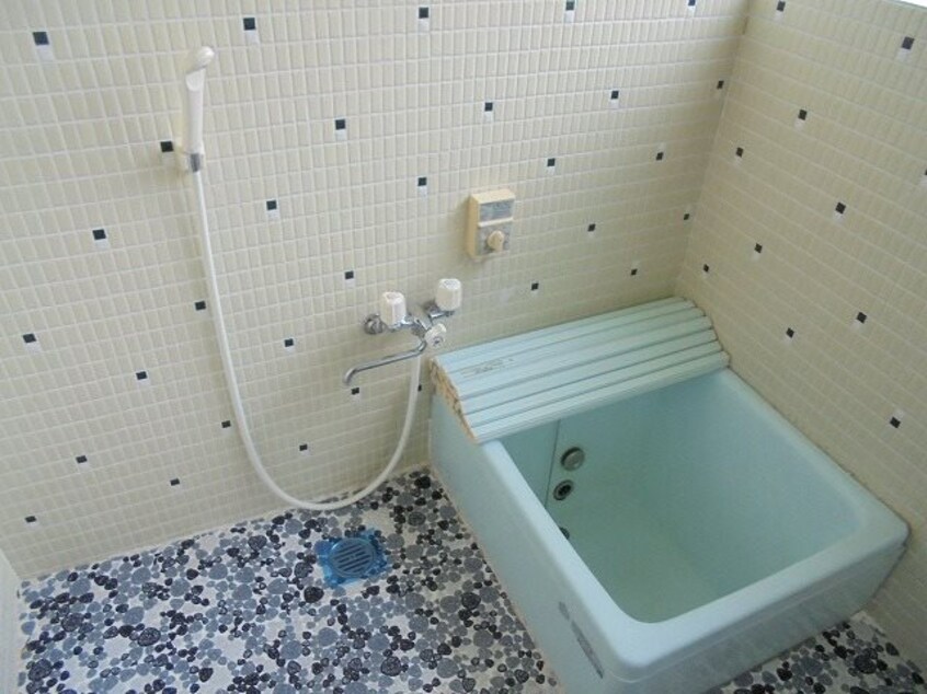  南堀土屋貸家　北中棟