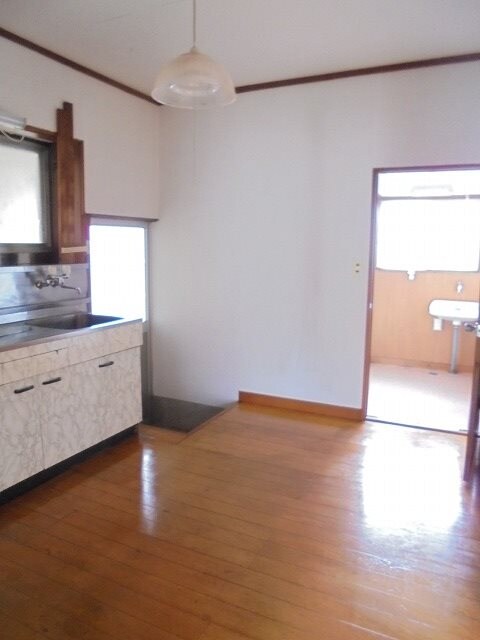  南堀土屋貸家　北中棟