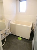  Astour（エストゥール）