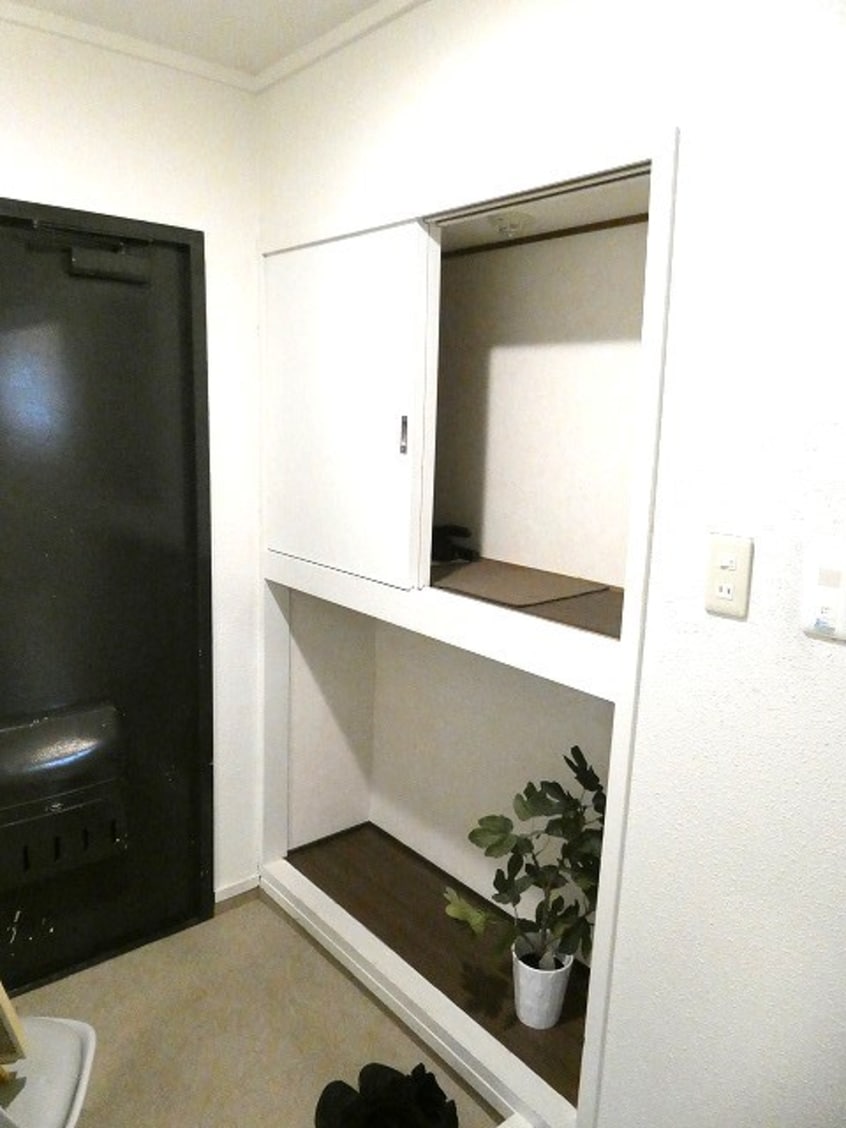  Astour（エストゥール）