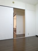  Astour（エストゥール）