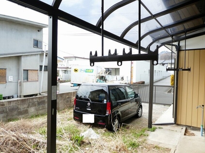  しなの鉄道北しなの線/豊野駅 徒歩4分 1-2階 築49年