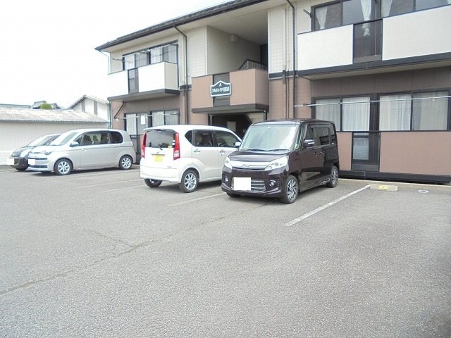  11/16/17/21：日赤線・若槻団地線・西条線/東母袋 1階 築29年