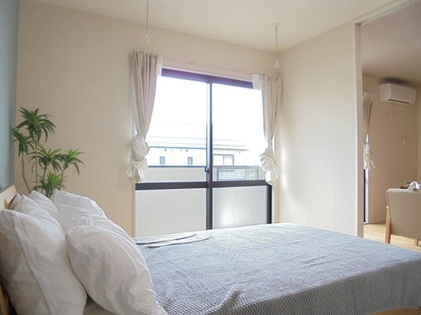 備品は設備ではありません。 11/16/17/21：日赤線・若槻団地線・西条線/東母袋 1階 築29年