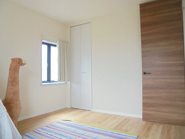 備品は設備ではありません。 11/16/17/21：日赤線・若槻団地線・西条線/東母袋 1階 築29年