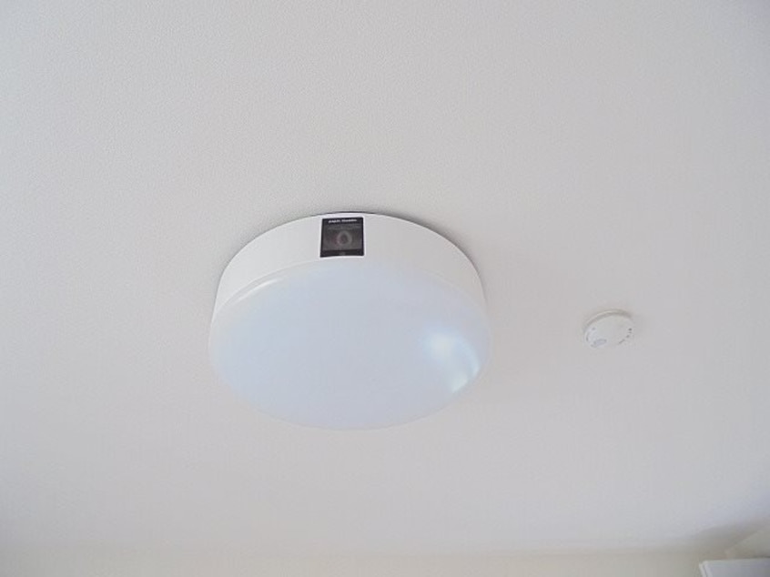 備品は設備ではありません。 11/16/17/21：日赤線・若槻団地線・西条線/東母袋 1階 築29年