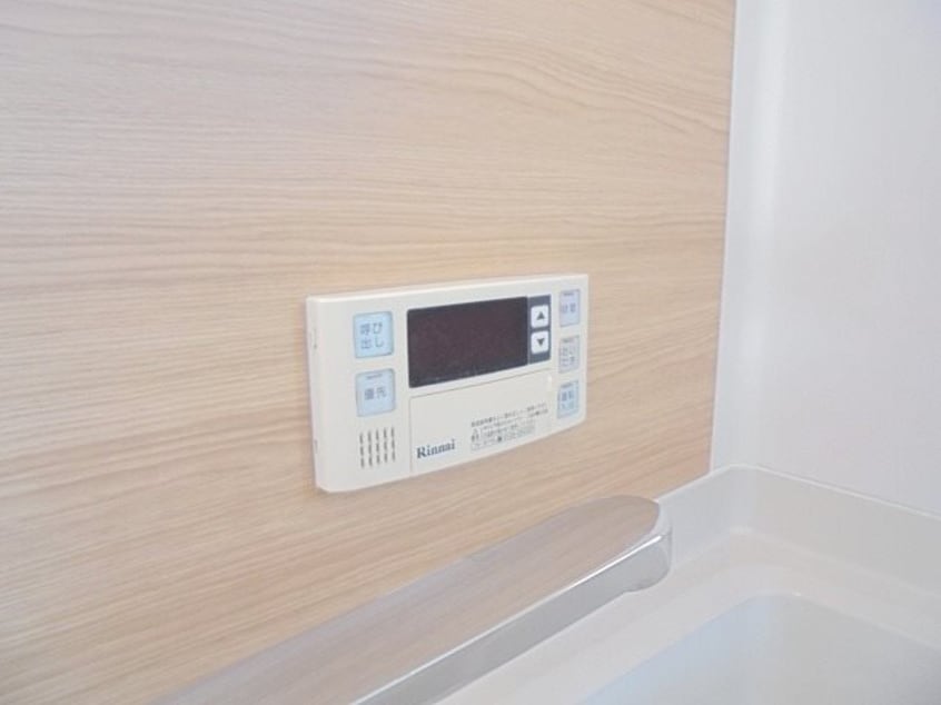  11/16/17/21：日赤線・若槻団地線・西条線/東母袋 1階 築29年