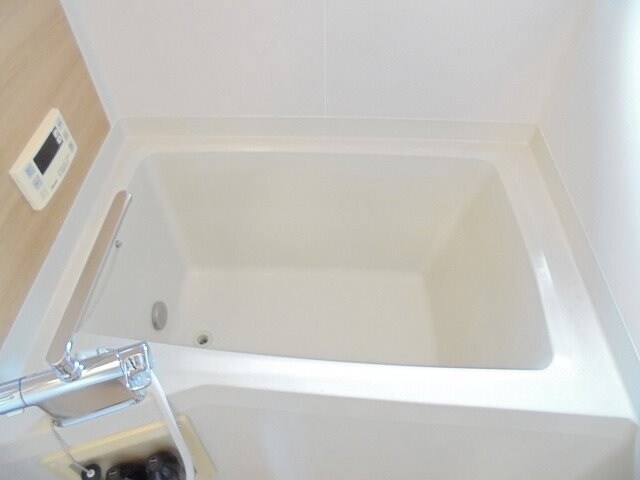  11/16/17/21：日赤線・若槻団地線・西条線/東母袋 1階 築29年