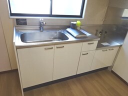 写真は101号室です（参考）