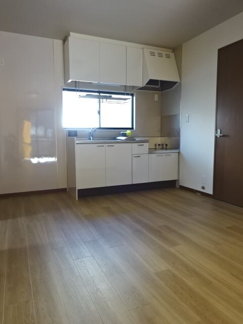 写真は101号室です（参考） ディアスY　C棟