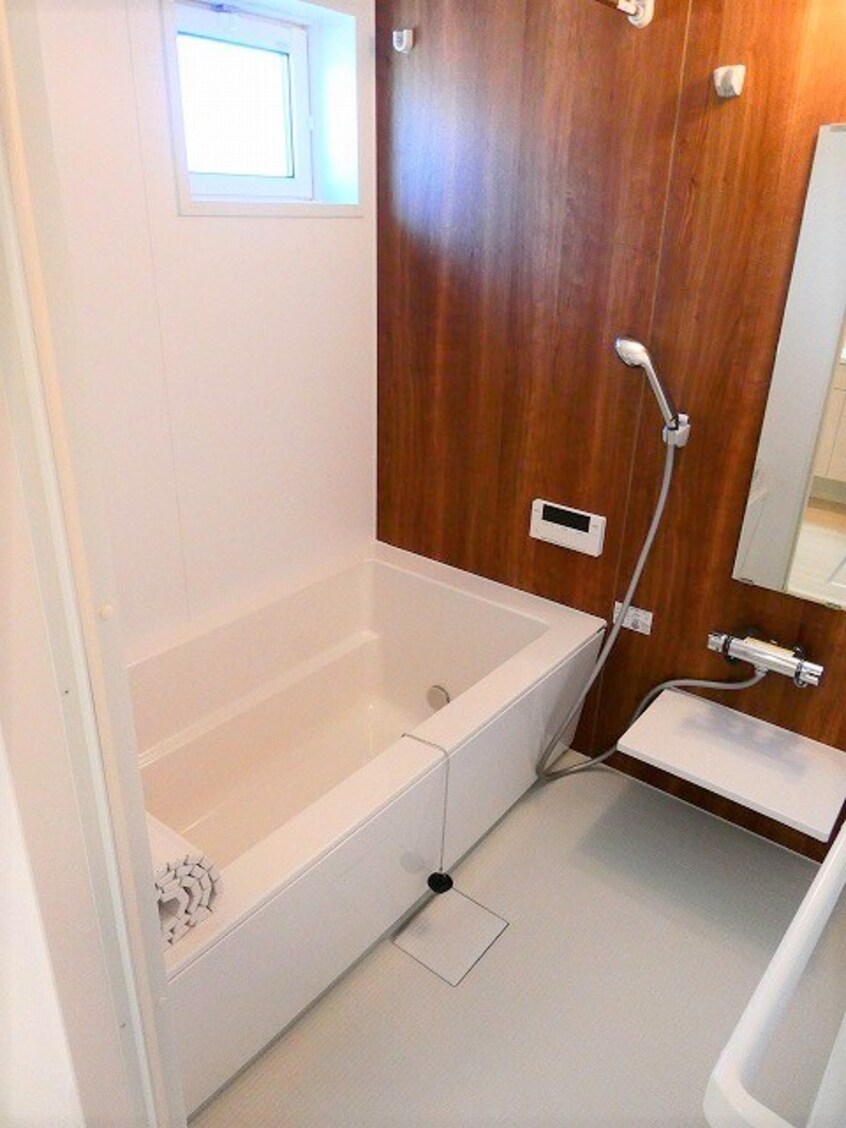 写真は205号室です（参考） ルミエール・K