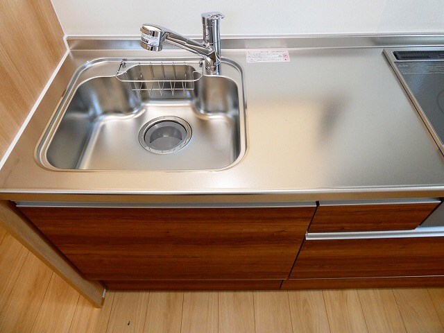 写真は205号室です（参考） ルミエール・K