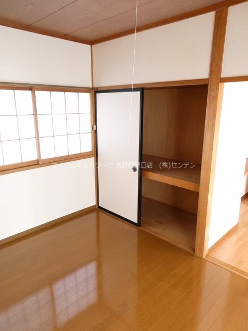  サンハイツ西条