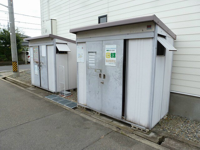 敷地内ごみ置き場 サンロード小山Ａ棟