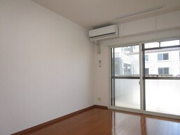 写真は218号室です（参考）