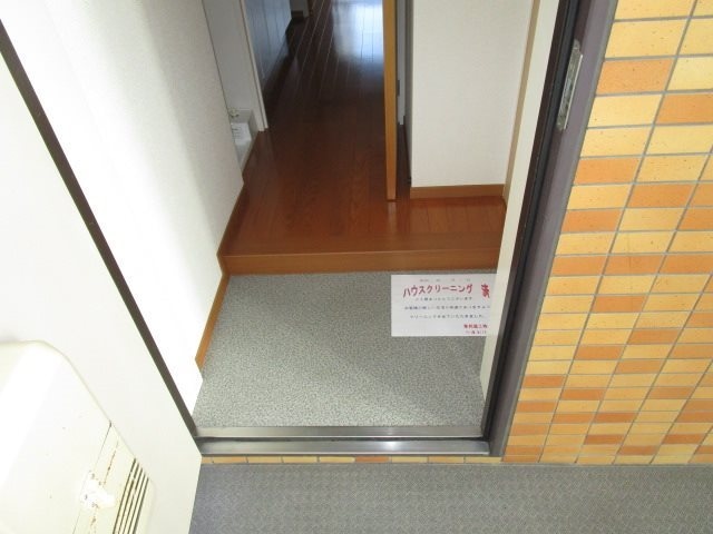 写真は218号室です（参考） ダイアパレス長野大通り