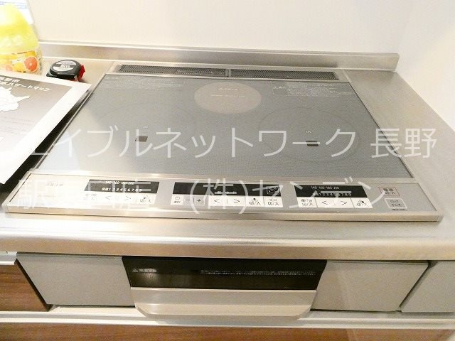 写真は102号室（参考） モンレーヴ