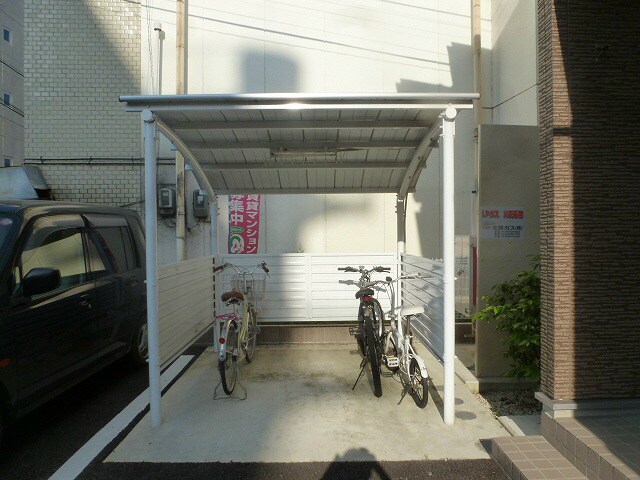 駐輪場 メゾンド アクア
