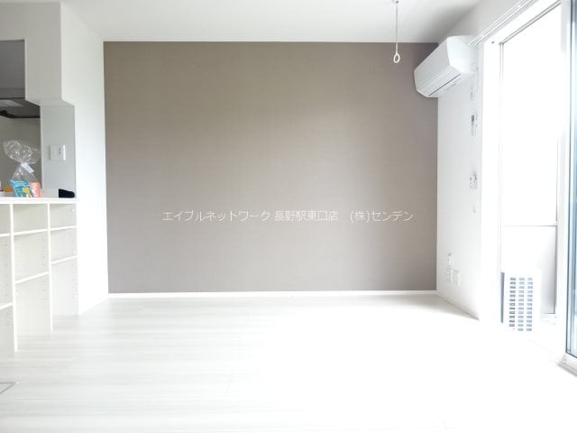  サンセール若里