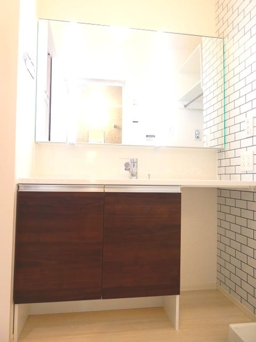  サンセール若里