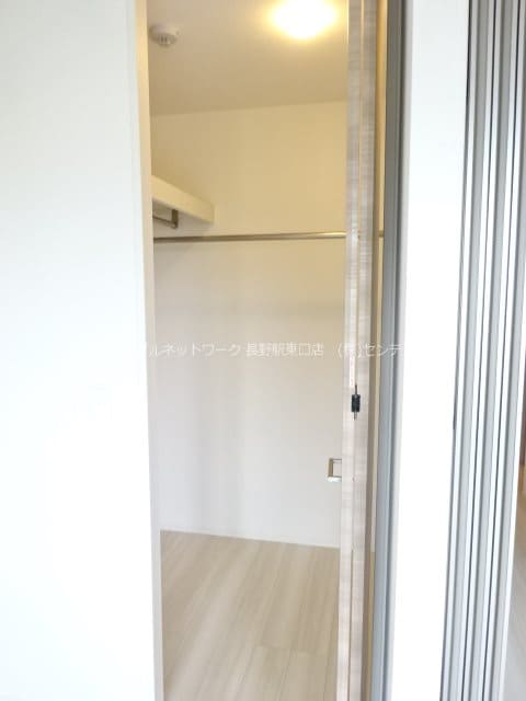  サンセール若里
