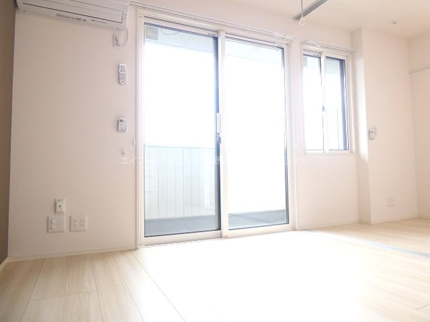  サンセール若里