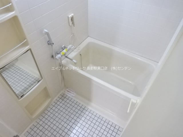 ※写真は別部屋のものです。（参考） GRAND　CITY居町