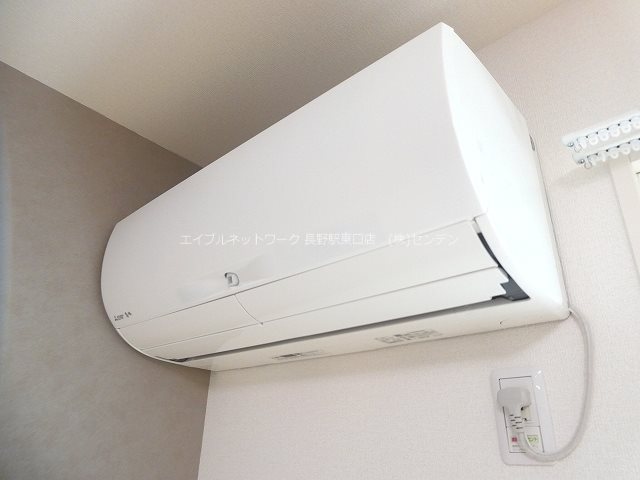  シャルマン栗田