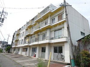 グランドハイツ三洋