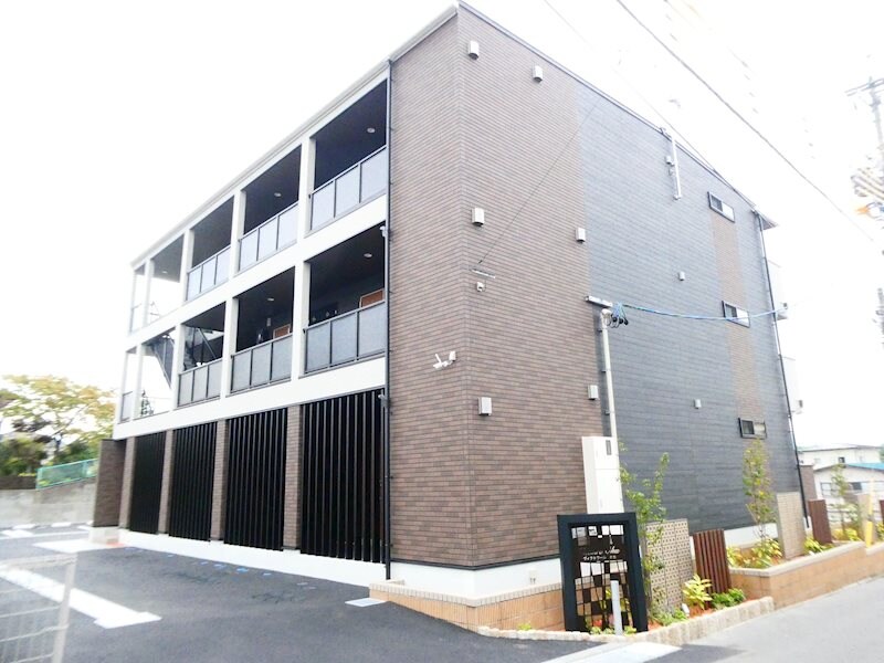  ヴィクトワール　オカ