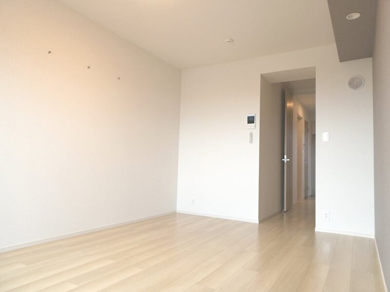 写真は303号室です。（参考） ヴィクトワール　オカ