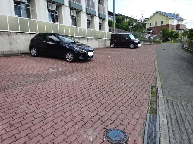  メゾン・ドゥ・マキ ウエスト