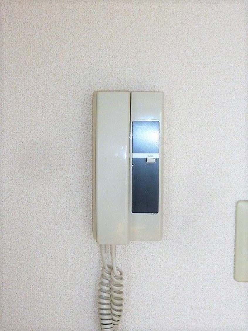 写真は302号室です（参考） プモリハイツ南館