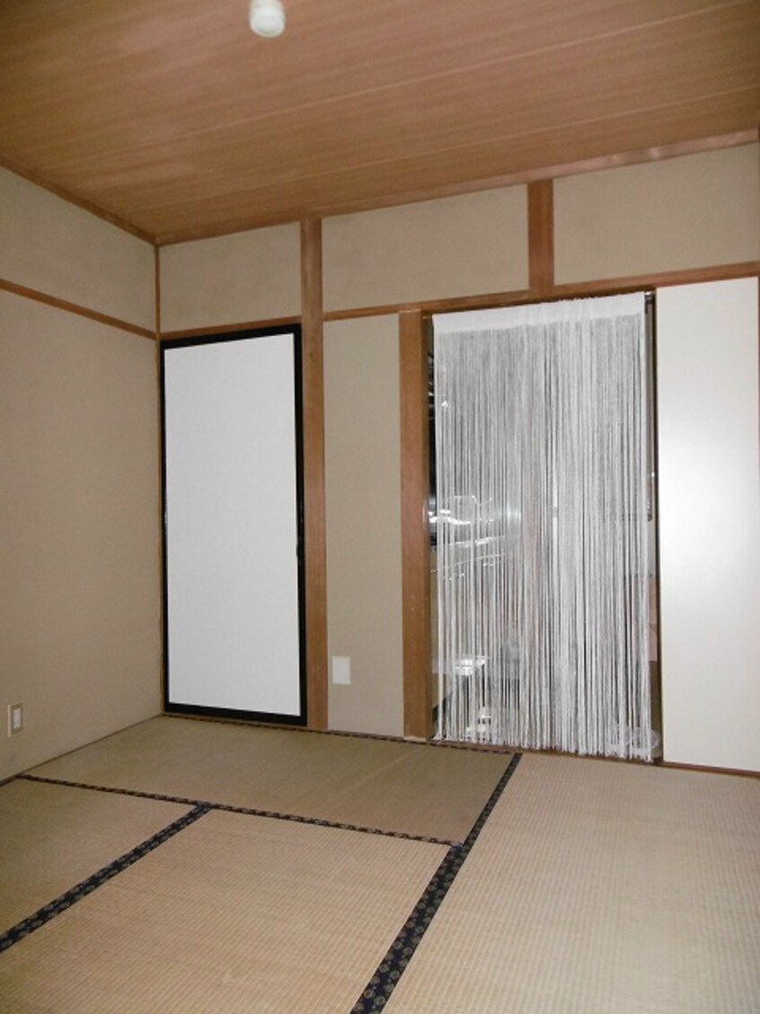 写真は101号室です。 シティハイツマスダ