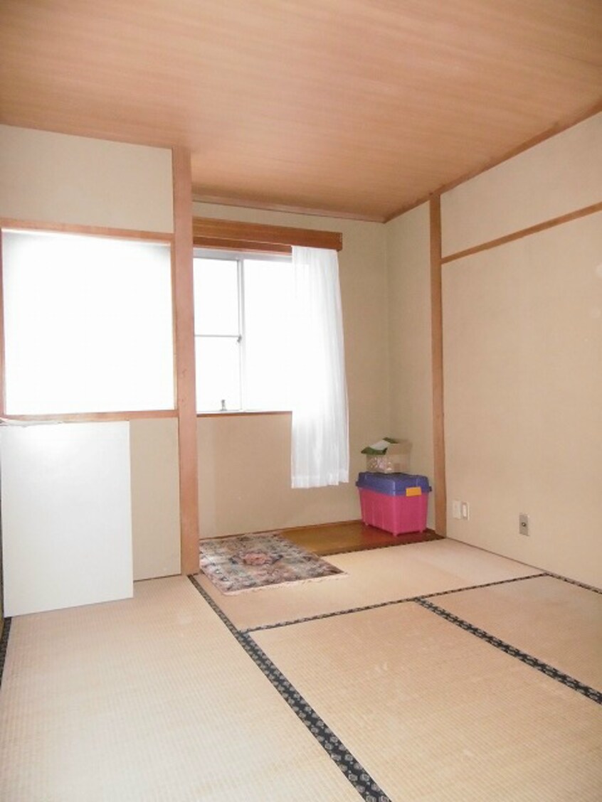 写真は101号室です。 シティハイツマスダ