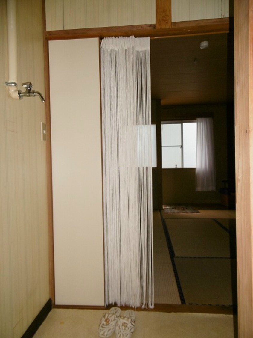 写真は101号室です。 シティハイツマスダ